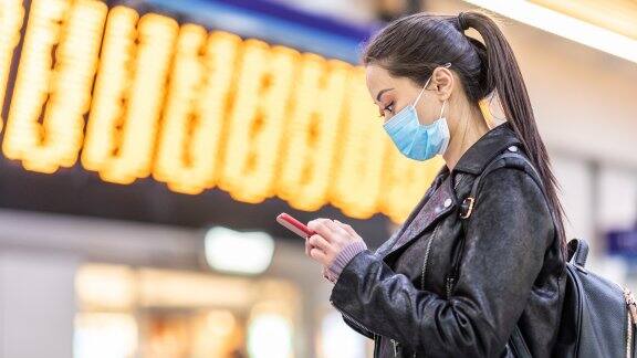 chinese woman wearing face mask